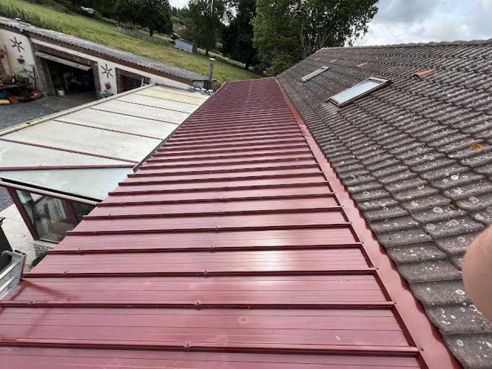 Toiture rénovée pour maison individuelle à Herlies